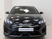 Usado Kia Ceed 141 CV (103 kW) 2025 Negro Utilitario