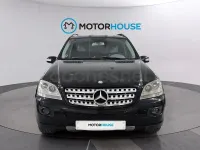 Usado Mercedes ML320 224 CV (164 kW) 2006 Negro SUV