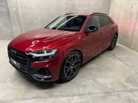 Usado Audi Q8 Ambiente 286 CV (210 kW) 2021 Granate SUV