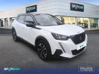Usado Peugeot 2008 Allure 100 CV (73 kW) 2019 Blanco SUV