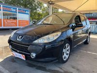 Usado Peugeot 307 110 CV (80 kW) 2008 Negro Familiar