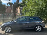 Usado Opel Astra GTC Sport 105 CV (77 kW) 2006 Azul Berlina