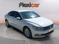 Usado VW Passat Advance 150 CV (110 kW) 2018 Blanco Berlina