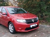 Usado Dacia Sandero Ambiance 75 CV (55 kW) 2014 Granate Berlina