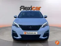 Usado Peugeot 5008 Allure 131 CV (96 kW) 2020 Blanco SUV