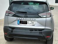 Usado Opel Crossland X GS Line 110 CV (80 kW) 2022 Gris / plata SUV