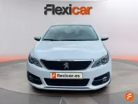 Usado Peugeot 308 Allure 130 CV (95 kW) 2021 Blanco