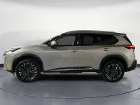 Usado Nissan X-Trail Tekna 213 CV (156 kW) 2025 Beige SUV