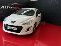 Usado Peugeot 308 Active 115 CV (84 kW) 2013 Blanco Berlina