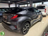 Usado Toyota C-HR Advance 122 CV (89 kW) 2021 Gris / plata SUV