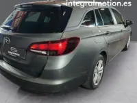 Usado Opel Astra Business 122 CV (89 kW) 2021 Familiar