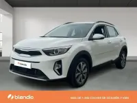 Usado Kia Stonic 120 CV (88 kW) 2024 Blanco SUV