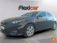Usado Kia Ceed 136 CV (100 kW) 2023 Gris Utilitario