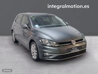 Usado VW Golf VII Advance 149 CV (109 kW) 2018 Gris Berlina