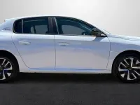 Usado Peugeot 208 Active 131 CV (96 kW) 2024 Gris Utilitario