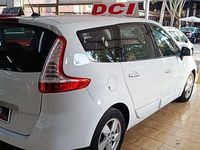 Usado Renault Scénic III Dynamique 129 CV (94 kW) 2010 Blanco Monovolumen