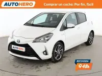 Używany Toyota Yaris Hybrid 101 KM (74 kW) 2019 Biały Sedan/Limuzyna