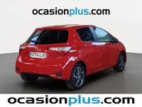 Usado Toyota Yaris Edition 111 CV (81 kW) 2020 Rojo Utilitario