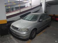 Usado Opel Astra Club 84 CV (61 kW) 2003 Gris / plata Berlina