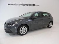 Usado VW Golf VIII Life 130 CV (95 kW) 2020 Gris / plata Berlina