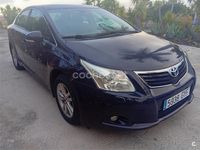 Usado Toyota Avensis Executive 147 CV (108 kW) 2010 Violeta / lila Berlina