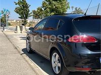 Usado Seat Leon Sport 140 CV (102 kW) 2008 Negro Utilitario