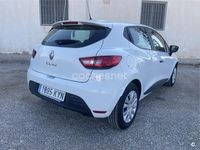 Usado Renault Clio IV Business 75 CV (55 kW) 2019 Blanco Berlina
