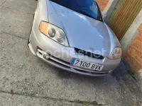 Usado Hyundai Coupé 138 CV (101 kW) 2002 Gris / plata Coupe
