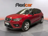 Usado Seat Arona Ecomotive 116 CV (85 kW) 2019 Rojo SUV