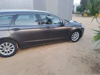 Usado Ford Mondeo Business Edition 116 CV (85 kW) 2018 Gris Berlina