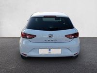 Usado Seat Leon Style 110 CV (80 kW) 2016 Blanco Berlina