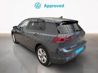 Usado VW Golf VIII Life 110 CV (80 kW) 2024 Gris / plata Berlina