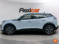 Używany Peugeot 2008 Active 100 KM (73 kW) 2023 Biały SUV