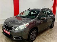 Usado Peugeot 2008 Active 92 CV (67 kW) 2015 Gris / plata SUV