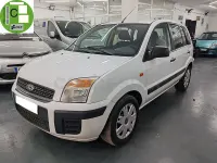 Usado Ford Fusion Ambiente 80 CV (58 kW) 2011 Blanco Utilitario