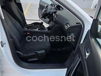 Usado Peugeot 308 Style 100 CV (73 kW) 2017 Blanco Berlina