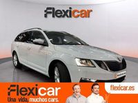 Usado Skoda Octavia Ambition 115 CV (84 kW) 2018 Blanco Familiar