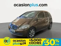 Käytetty Mercedes A180 109 HP (80 kW) 2010 Ruskea Viistoperä