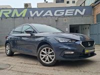 Usado Seat Leon Style 130 CV (95 kW) 2023 Gris / plata Berlina