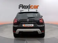 Usado Dacia Duster Comfort 116 CV (85 kW) 2021 Negro SUV