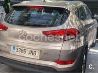 Usado Hyundai Tucson 131 CV (96 kW) 2016 Gris / plata SUV