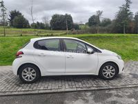 Usado Peugeot 208 Roland Garros 100 CV (73 kW) 2017 Blanco Utilitario