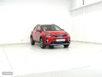 Usado Kia Stonic Style 100 CV (73 kW) 2024 Rojo SUV