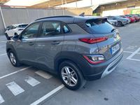 Usado Hyundai Kona 120 CV (88 kW) 2021 Gris SUV