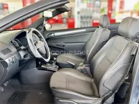 Usado Opel Astra Enjoy 150 CV (110 kW) 2007 Azul Descapotable