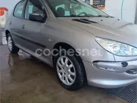 Begagnad Peugeot 206 75 HK (55 kW) 2005 Grå Sedan