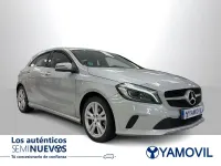 Usado Mercedes A180 Urban 122 HP (89 kW) 2016 Cinzento Sedan