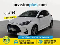 Usado Toyota Yaris Hybrid Active 116 CV (85 kW) 2024 Blanco Berlina