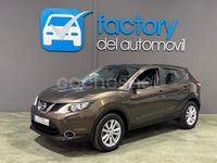 Usado Nissan Qashqai Acenta 115 CV (84 kW) 2015 Gris / plata SUV