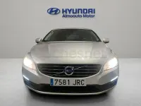 Usado Volvo V60 Momentum 150 CV (110 kW) 2016 Gris / plata Familiar